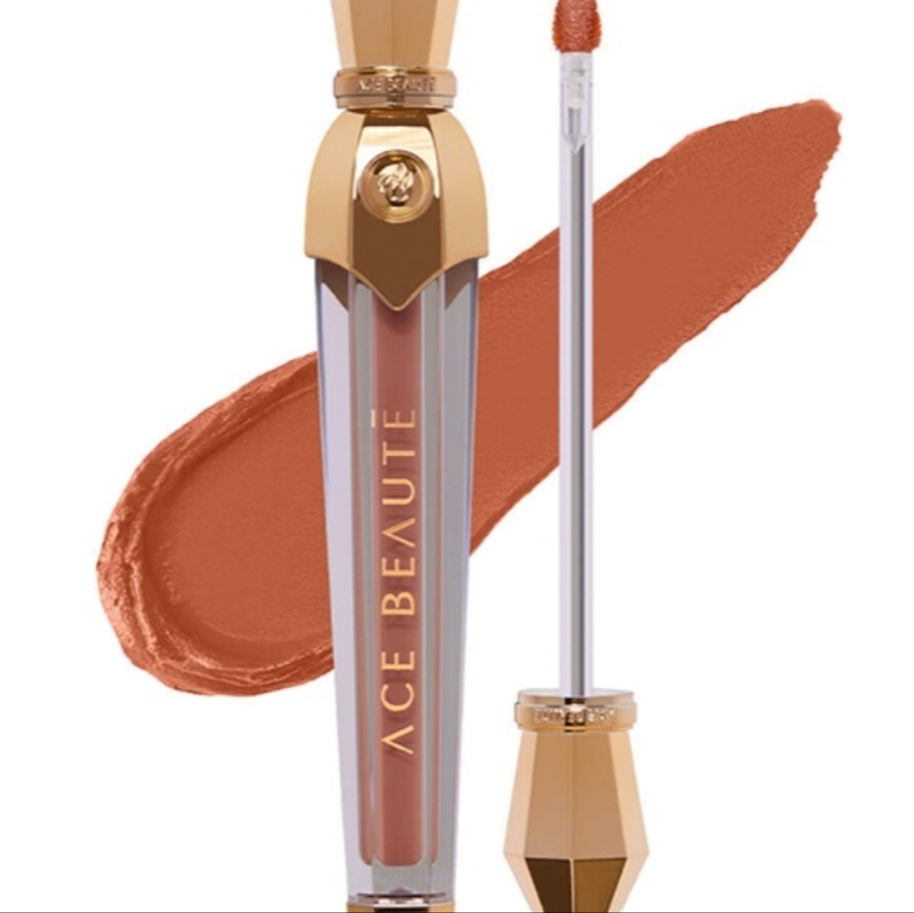 ACE BEAUTÉ Perfect Pout Liquid Lipstick